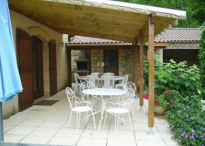 La Plaine De Baillard * Peyzac-le-Moustier